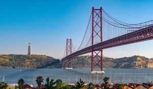 Tudo o que precisa saber sobre comprar casa em Portugal